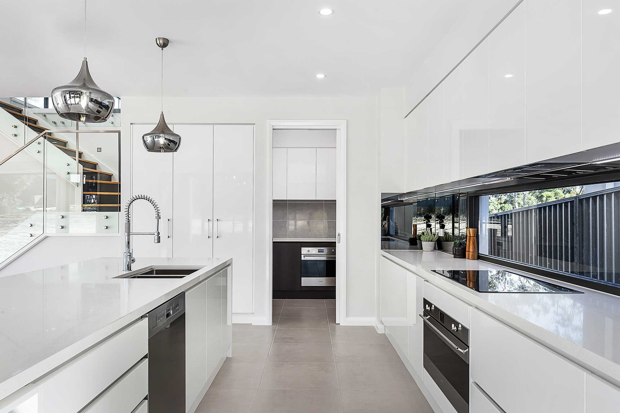 hallharthomes-custom-001