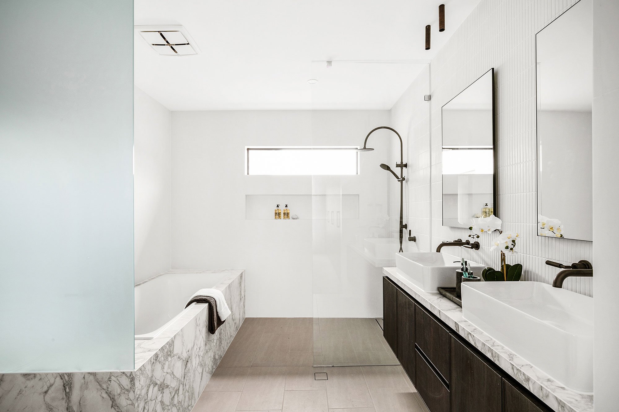 hallharthomes-ascot-villeroy-and-boch-001