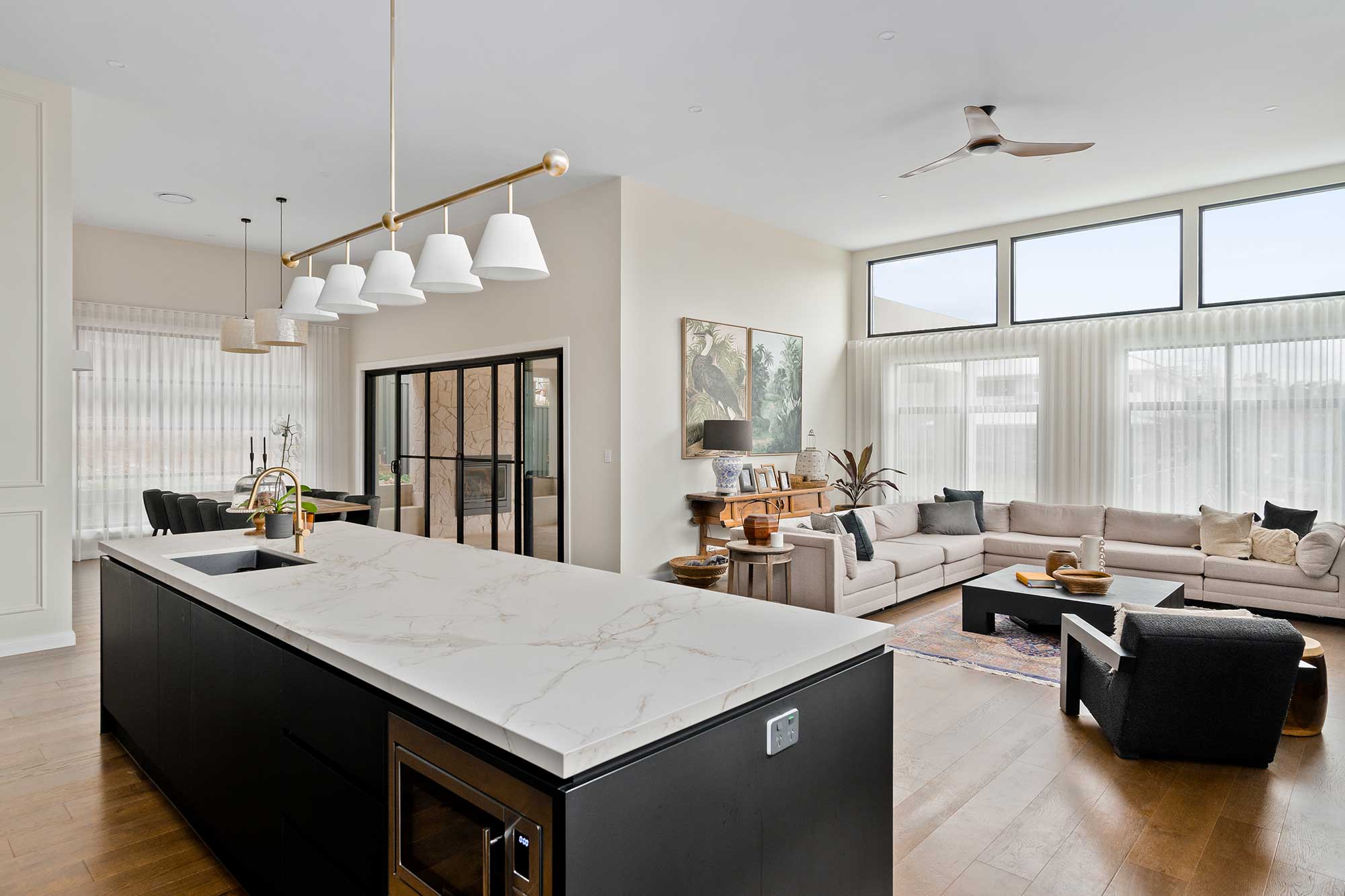 hallhart-H0357-2000-121